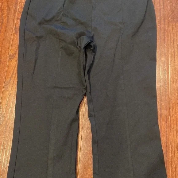 Urban outfitters black flared pants with front seam - Picture 5 of 5
